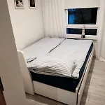 Apartment White Shell Hel