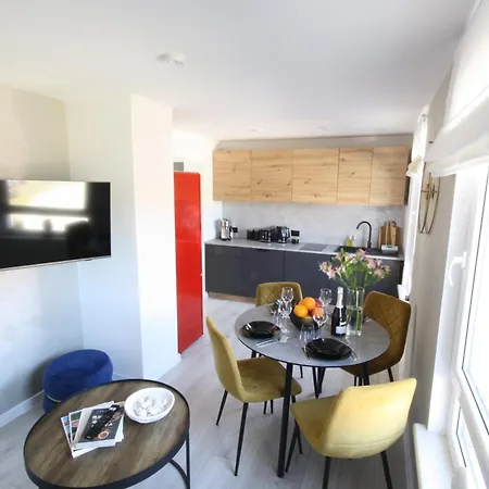 Apartment White Shell *